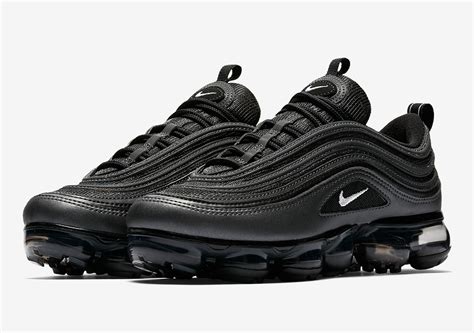 nike vapormax 97 schwarz|Nike VaporMax 97 shoes.